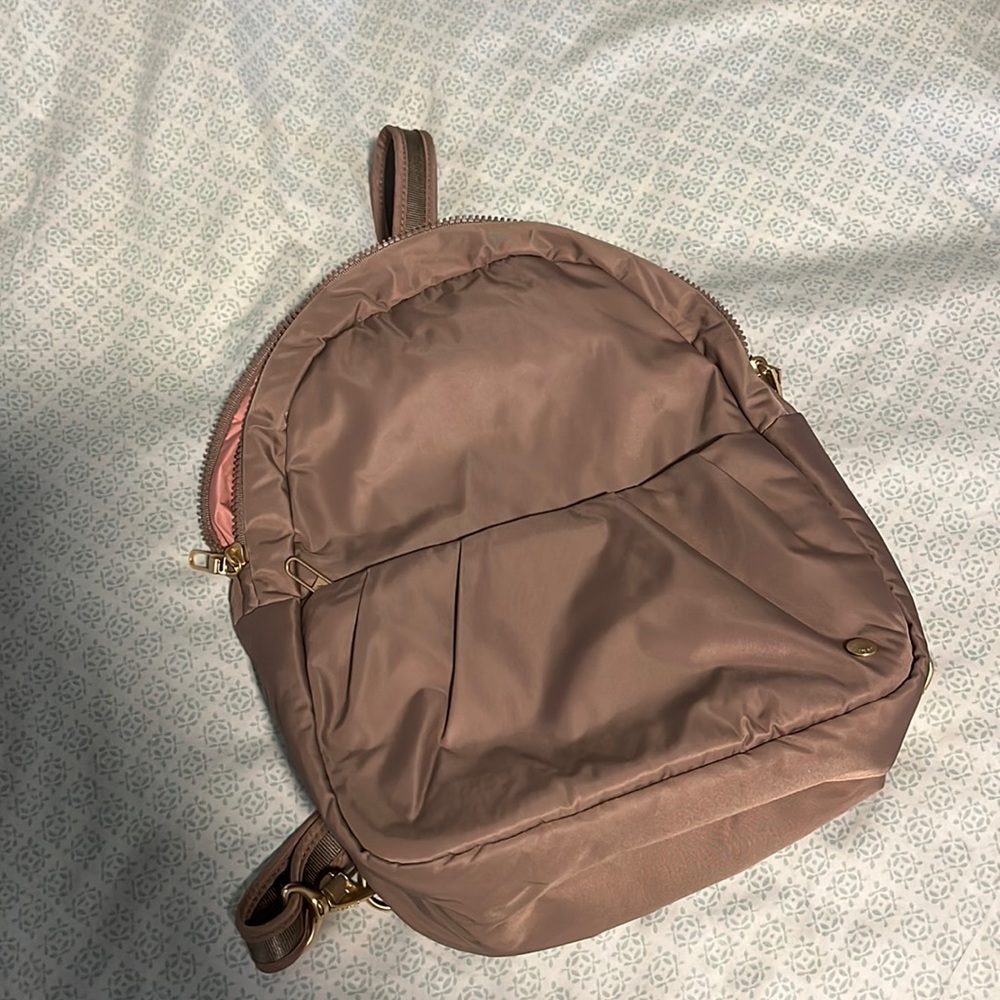 City safe CX Anti-Theft Convertible Backpack